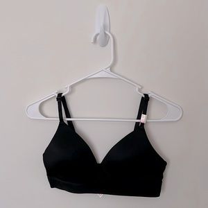 NWT PINK Victoria’s Secret Wireless Bra